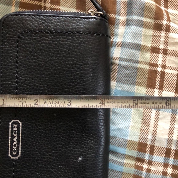 Coach Leather Clutch Wristlet // Bad Zipper - Picture 8 of 10